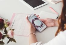 Maximize Your Social Media Aesthetic with AI-Generated Images Maximize Your Social Media Aesthetic with AI-Generated Images